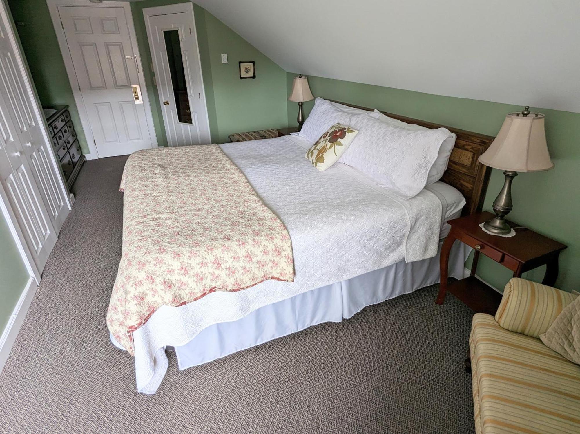 The Georgetown Inn エクステリア 写真
